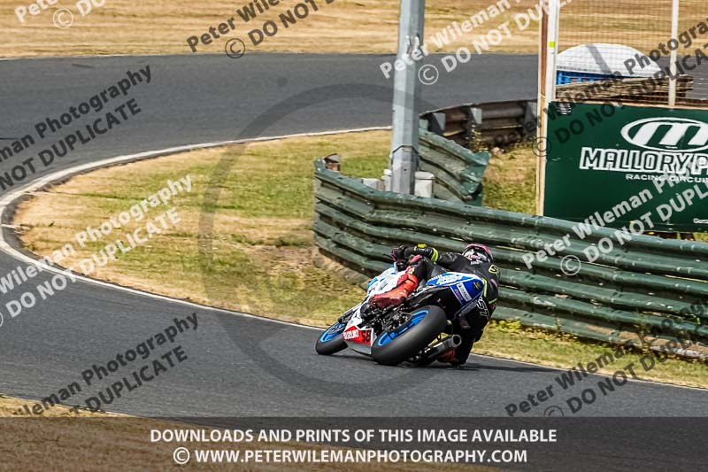 enduro digital images;event digital images;eventdigitalimages;mallory park;mallory park photographs;mallory park trackday;mallory park trackday photographs;no limits trackdays;peter wileman photography;racing digital images;trackday digital images;trackday photos